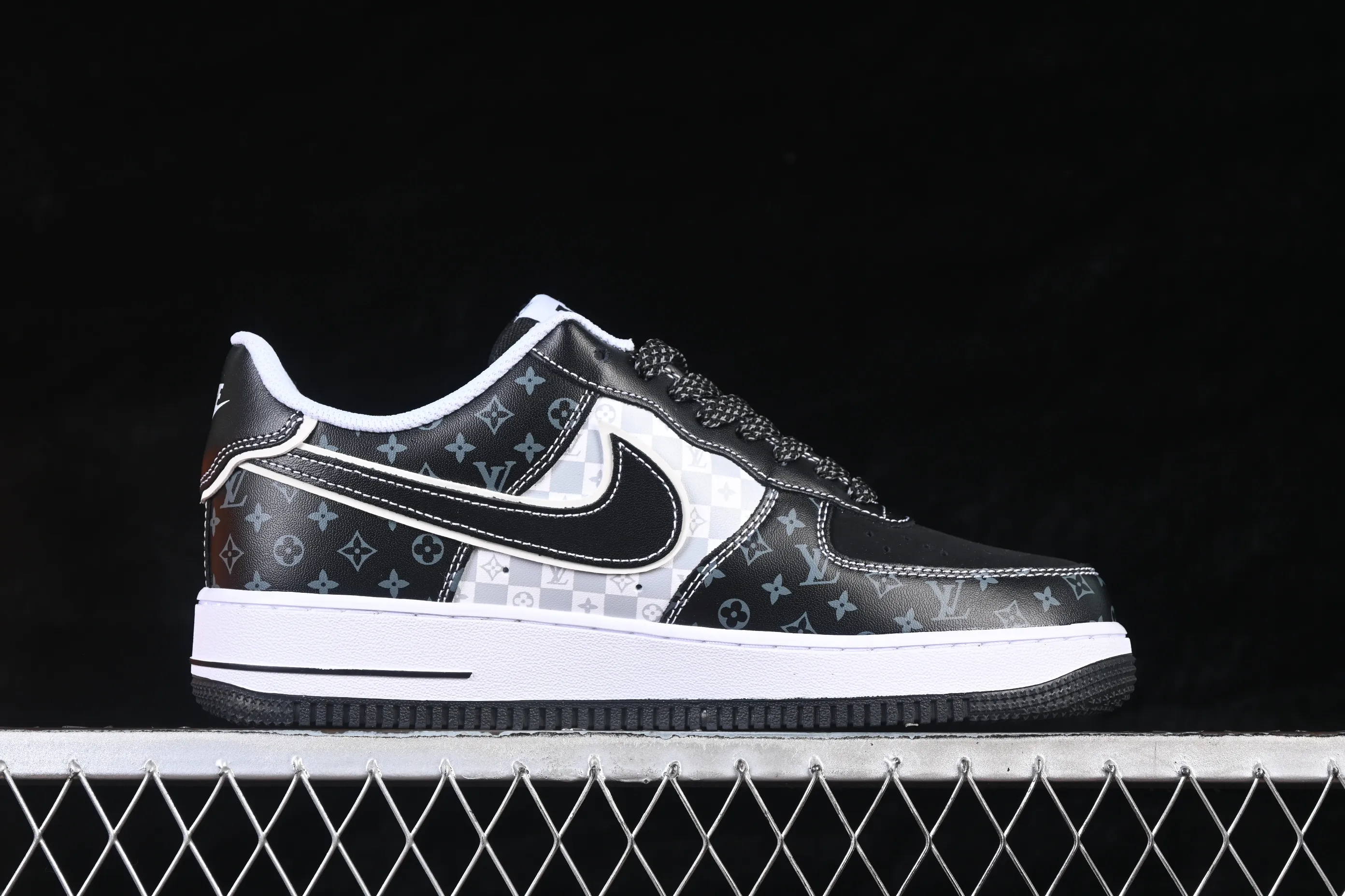 All categories Nk Air Force 1 Air Force series Nk Air Force 1 Low Air Force low-top Nike Air Force 1'07 Low joint model Air Force 1 low-top casual sneakers LV2288-004